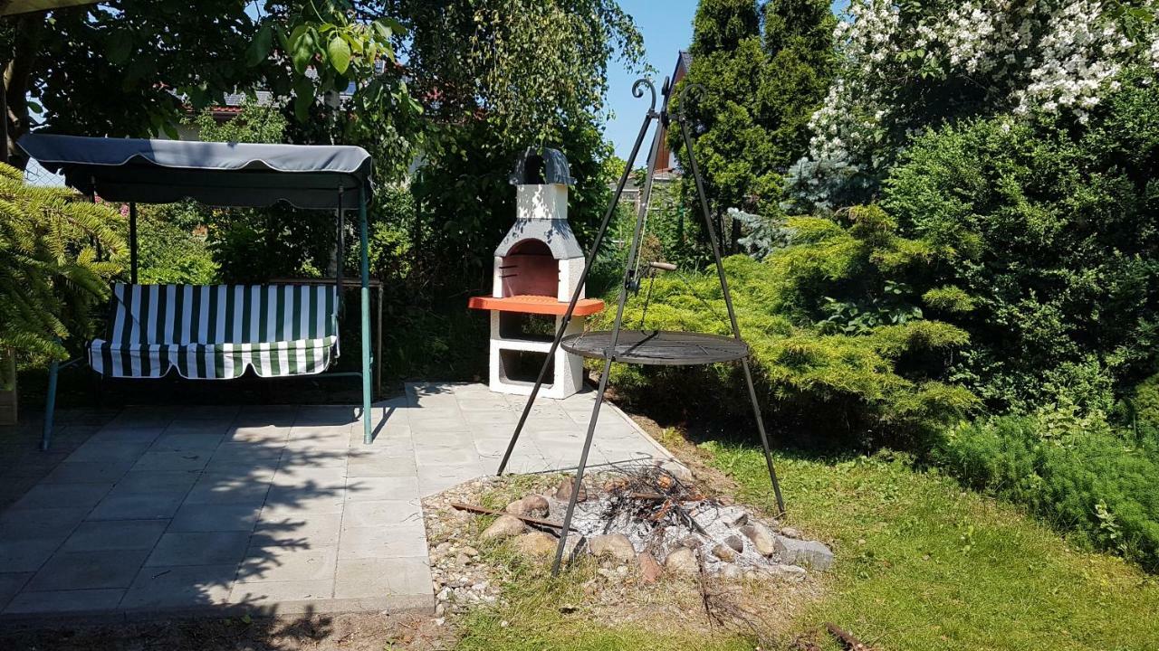Noclegi U Gosi Mosty Kolo Gdyni Mosty (Puck) Exterior foto